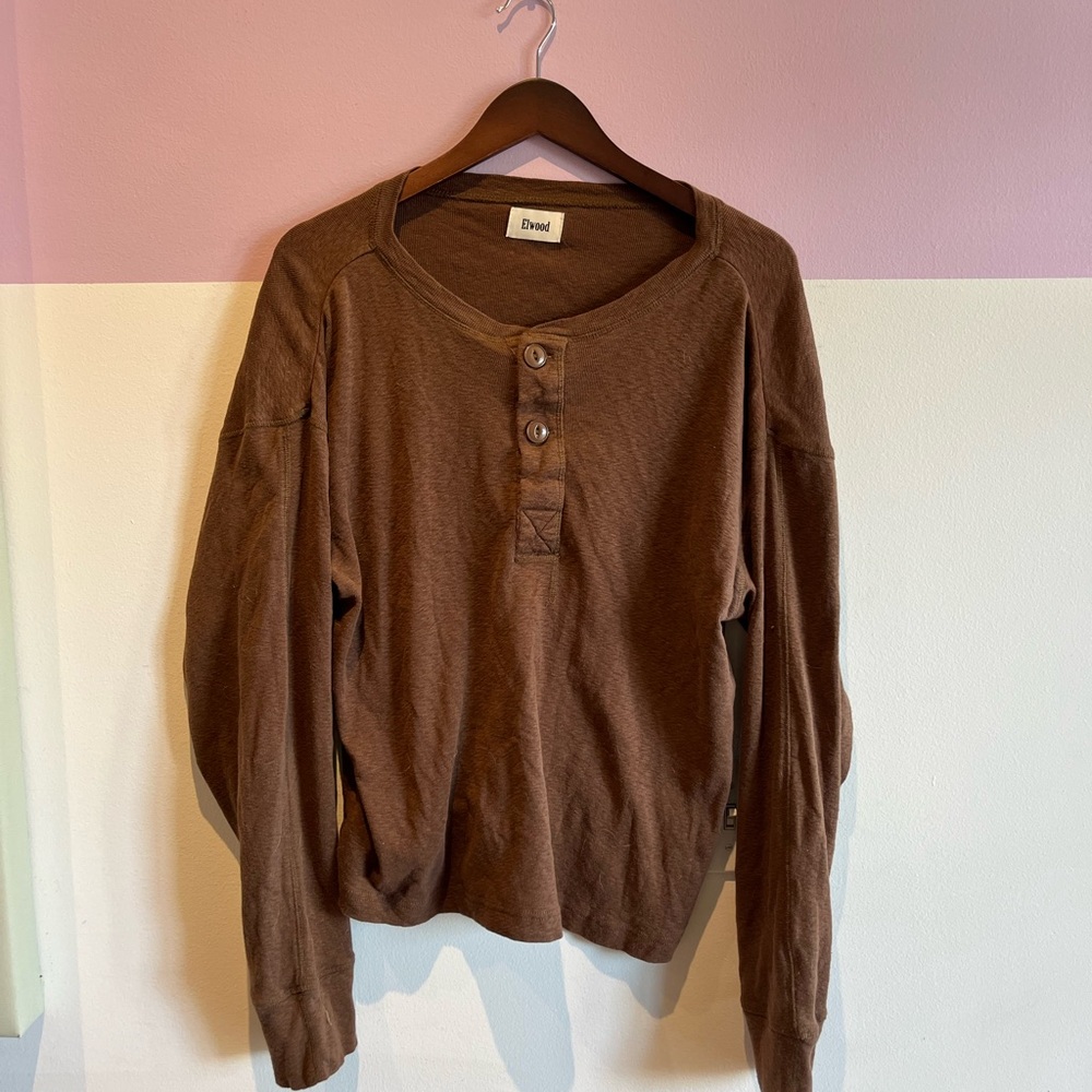 Elwood Boxy Military Henley